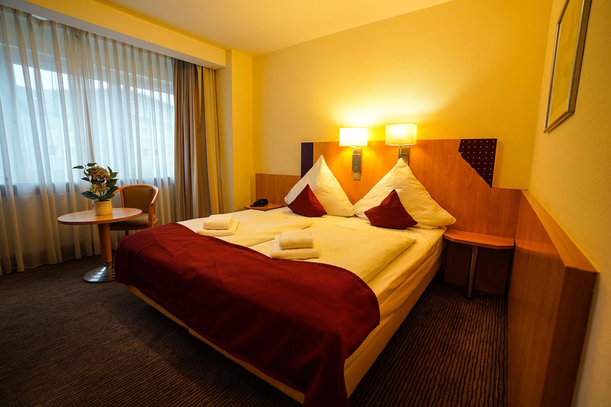 Hotel Scala Frankfurt City Centre Frankfurt am Main Bagian luar foto