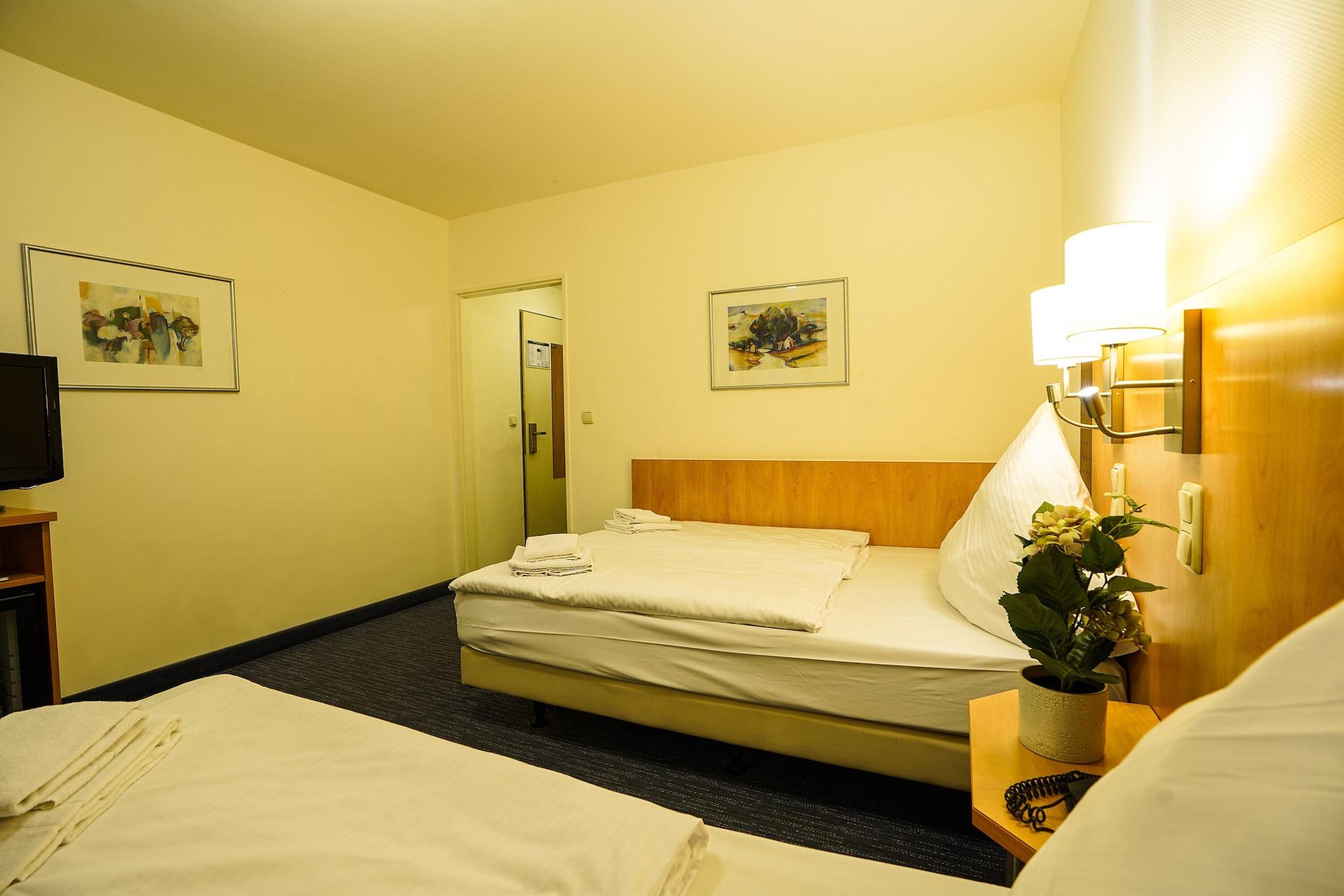 Hotel Scala Frankfurt City Centre Frankfurt am Main Bagian luar foto