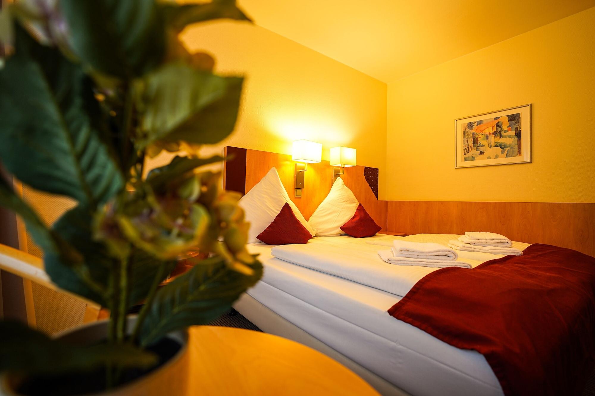 Hotel Scala Frankfurt City Centre Frankfurt am Main Bagian luar foto