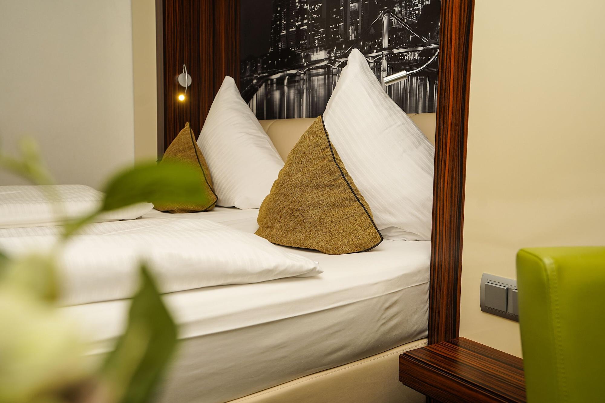 Hotel Scala Frankfurt City Centre Frankfurt am Main Bagian luar foto