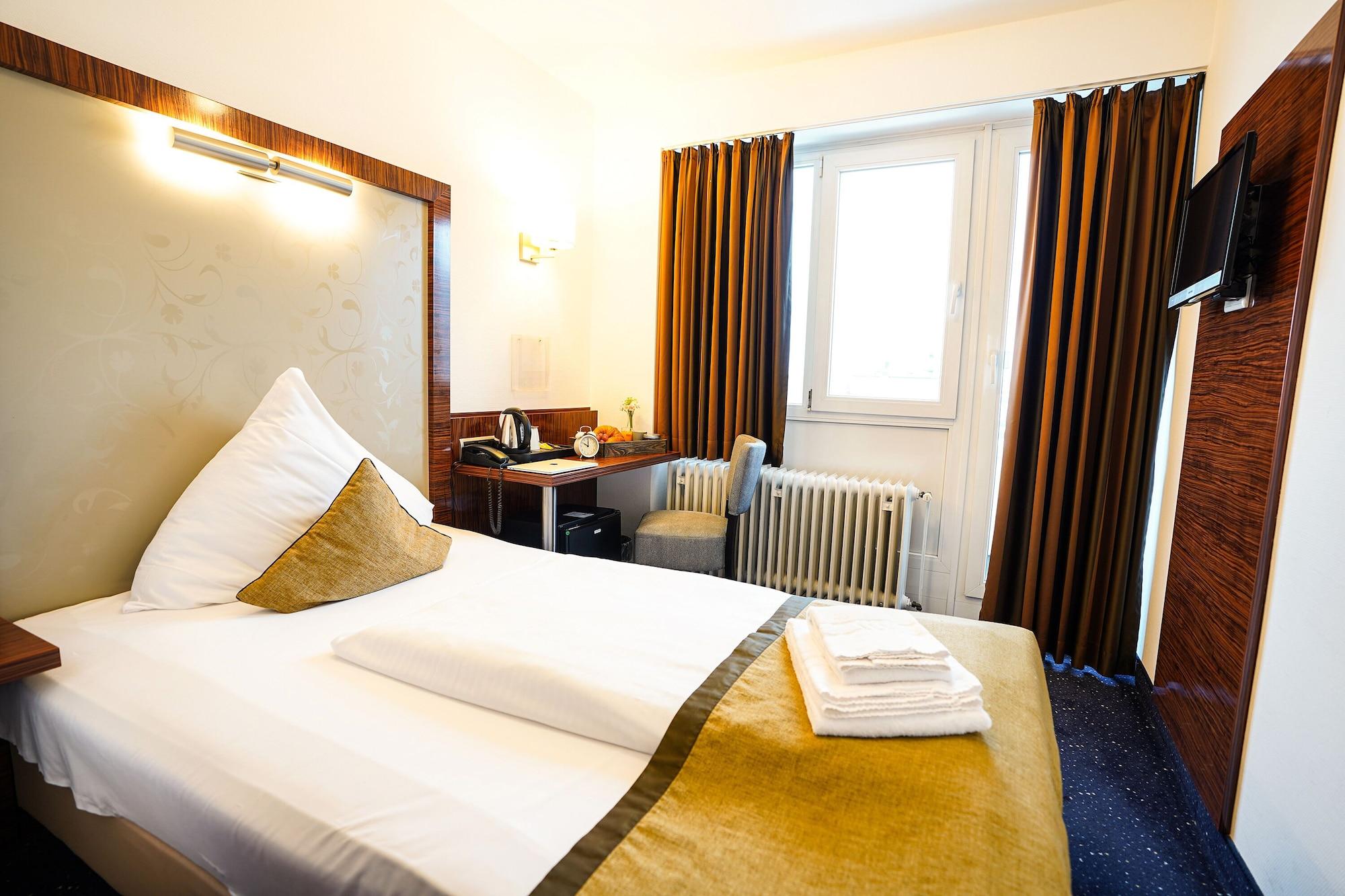 Hotel Scala Frankfurt City Centre Frankfurt am Main Bagian luar foto